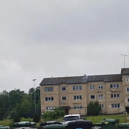 Apartment Pollu